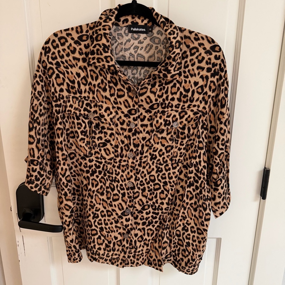 Leopard Print Women's Top - Picture 1 of 4
